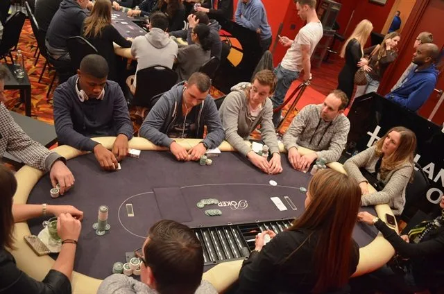 NULL | 2014/01 - Utrecht Poker Series - €770 NLHE FO Main Event 